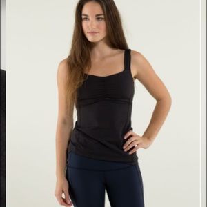 Lululemon Aria Tank II Black Size 2